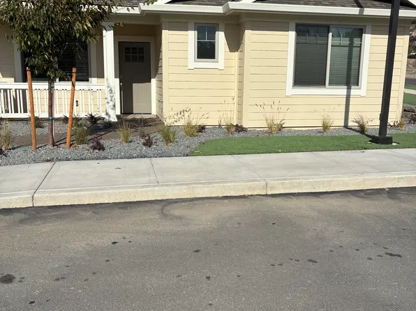 4343 Merlot Ct, Medford, OR