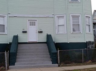 136 Sherman St, Bridgeport, CT 06608