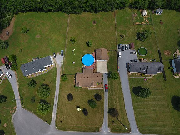 2nd image of 126 Tyler Dr