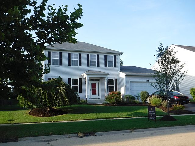 1st image of 372 Kensington Dr