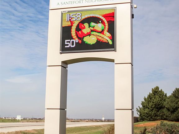 02_43E5000N_101_Location1_HiRes