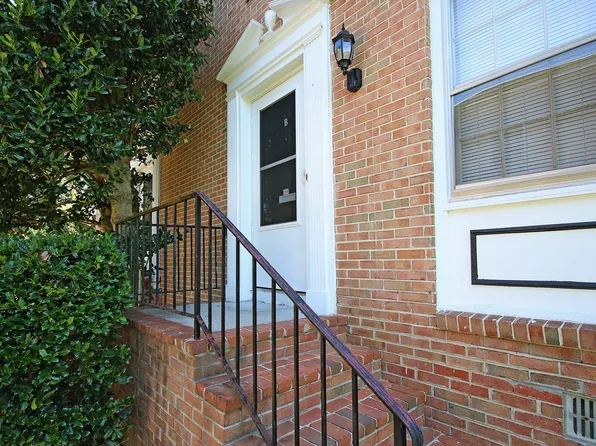 2512 Fontaine Ave #B, Charlottesville, VA 22903