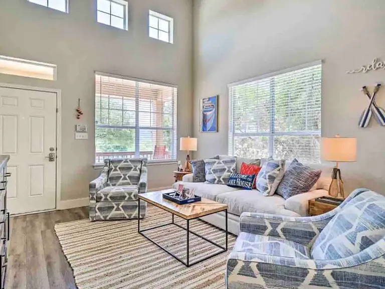 20986 Waterside Dr — Photo 5