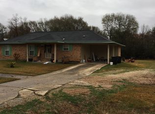 914 Kennon Dr, Baker, LA 70714