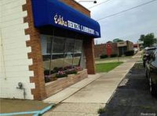 7706 Allen Rd, Allen Park, MI 48101