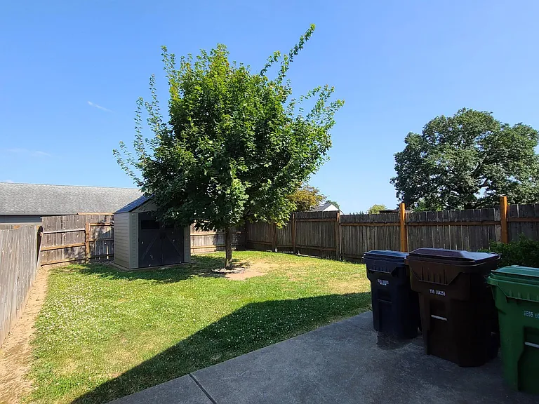 58984 Alexandra Ln — Photo 11