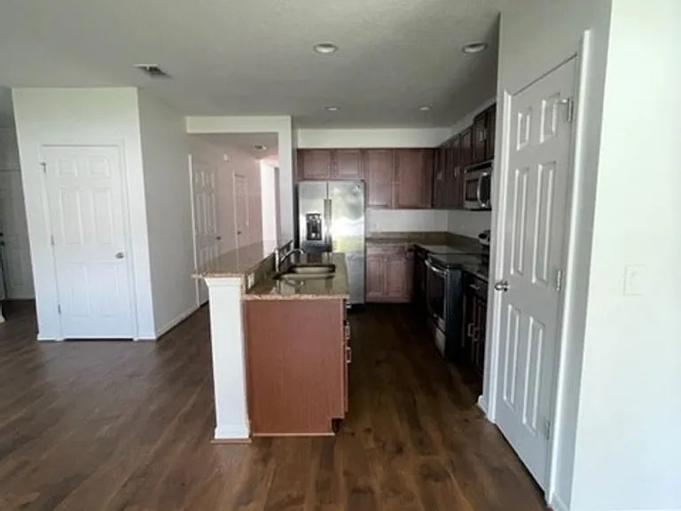 4738 Rockvale Dr — Photo 9