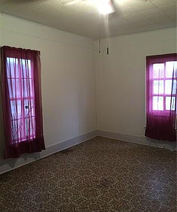4th image of 210 N Ostrom Ave