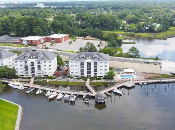 1292 Laskin Rd APT 102, Virginia Beach, VA 23451