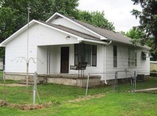 1116 Elizabeth St, Saint Joseph, MO 64504