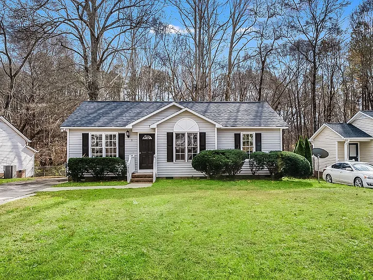 5932 Sandy Run — Photo 1