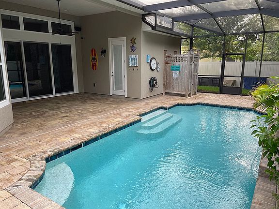 2nd image of 96120 Ocean Breeze Dr