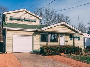 2044 N Delaware Ave, Springfield, MO 65803