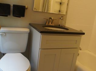 65 Dartmouth St #2, Boston, MA 02116
