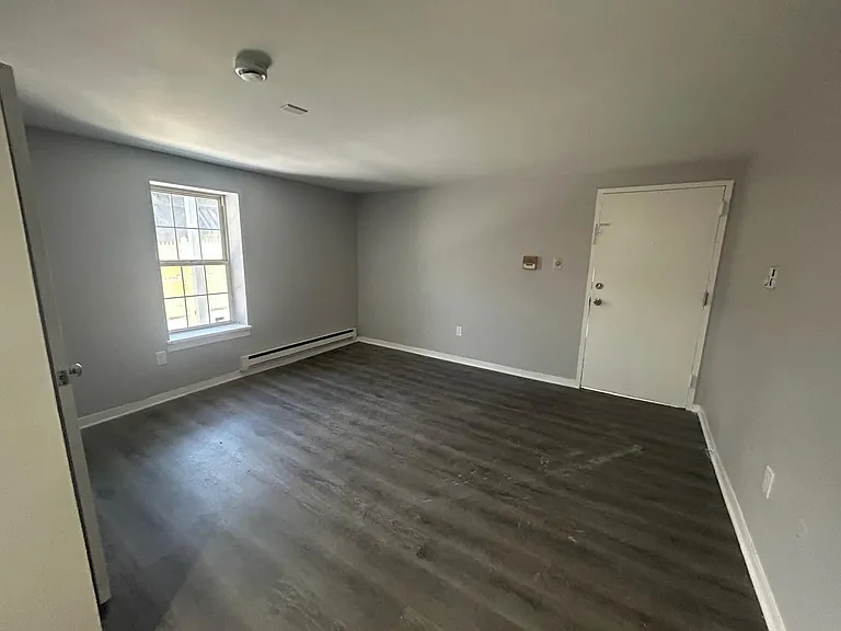 334 S Main St #1I — Photo 3