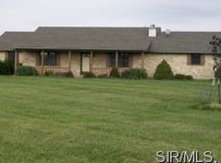 6384 Kaskaskia Ln, Millstadt, IL 62260