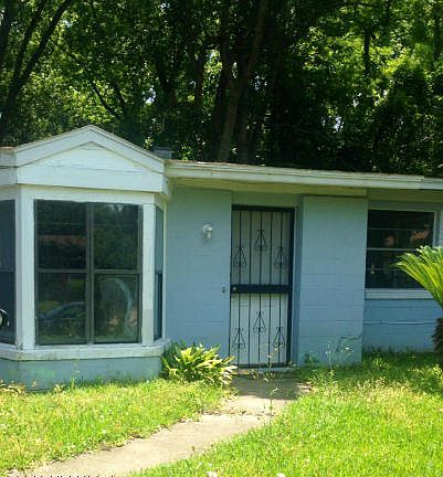 2nd image of 3124 Rhone Dr