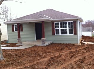 108 5th St, Cynthiana, KY 41031