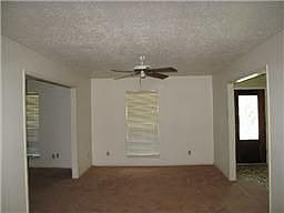 3rd image of 5109 Glenhaven Dr