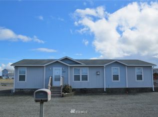 405 Malibu St SW, Ocean Shores, WA 98569