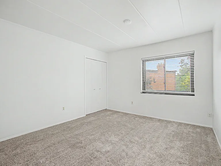 1610 Thunderbird Ln #63 — Photo 28