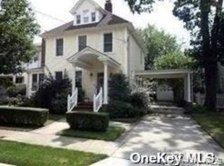 84 Walnut St FLOOR 2, Lynbrook, NY 11563