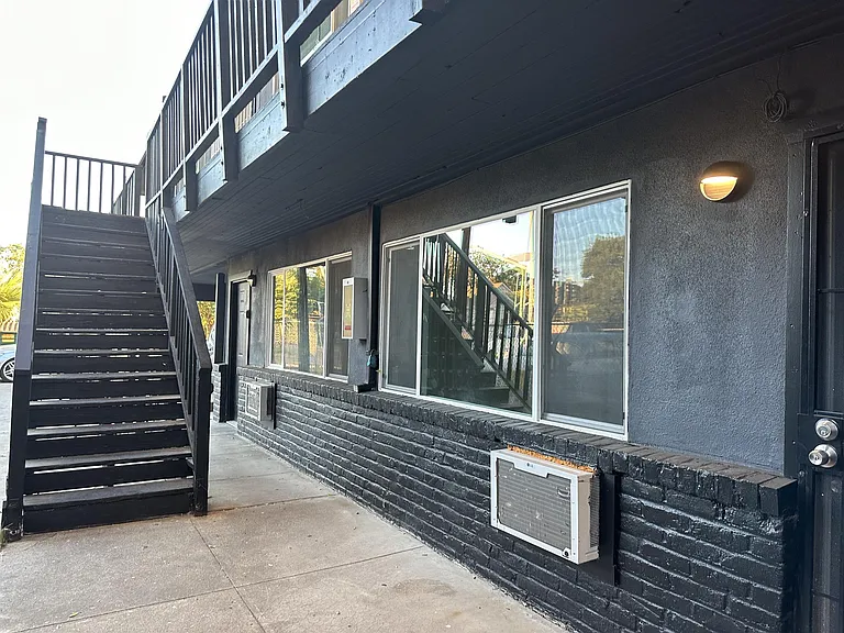 1233 E Weber Ave — Photo 10