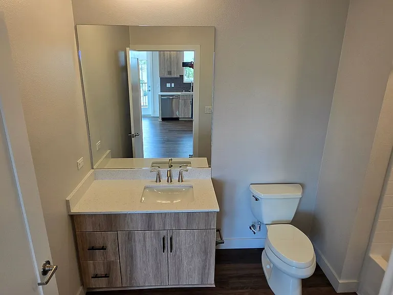 NV Lofts — Photo 37