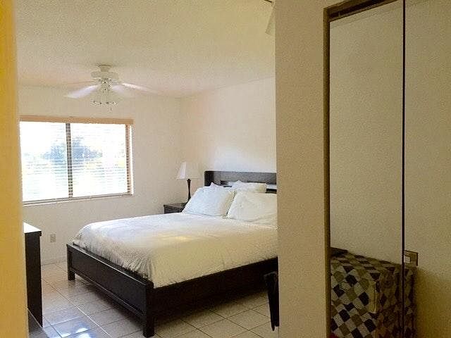2nd image of 451 Lakeview Dr APT 6