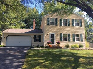 429 Ashford Dr, Lancaster, PA 17601