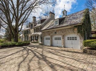 4500 Kessler Blvd E Dr, Indianapolis, IN