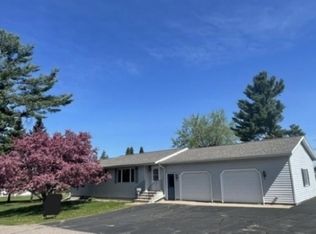 912 Duchac St, Antigo, WI 54409