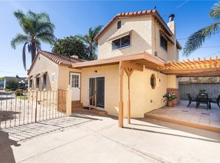 2232 N Valley St, Burbank, CA 91505