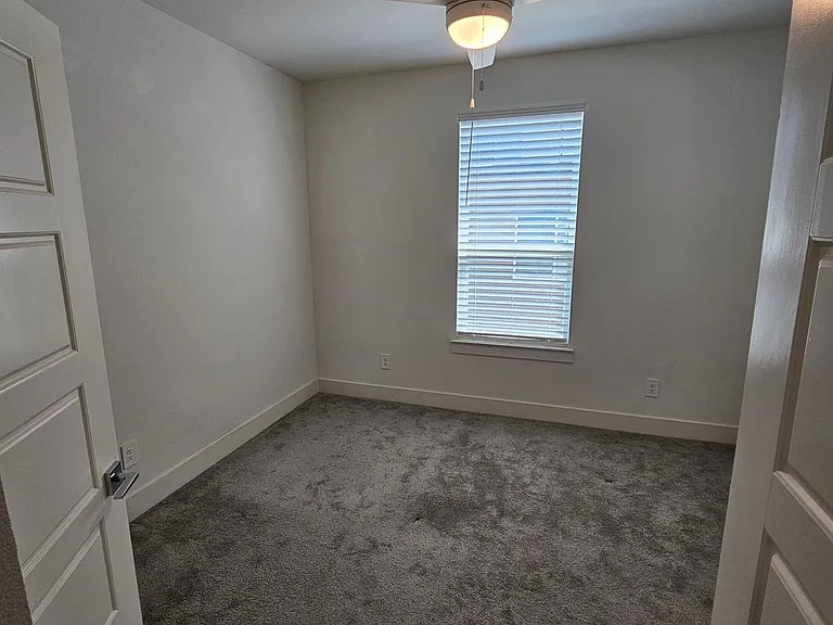7305 Bree Ct — Photo 2