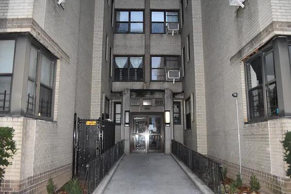 Rented by Brown Harris Stevens | media 36