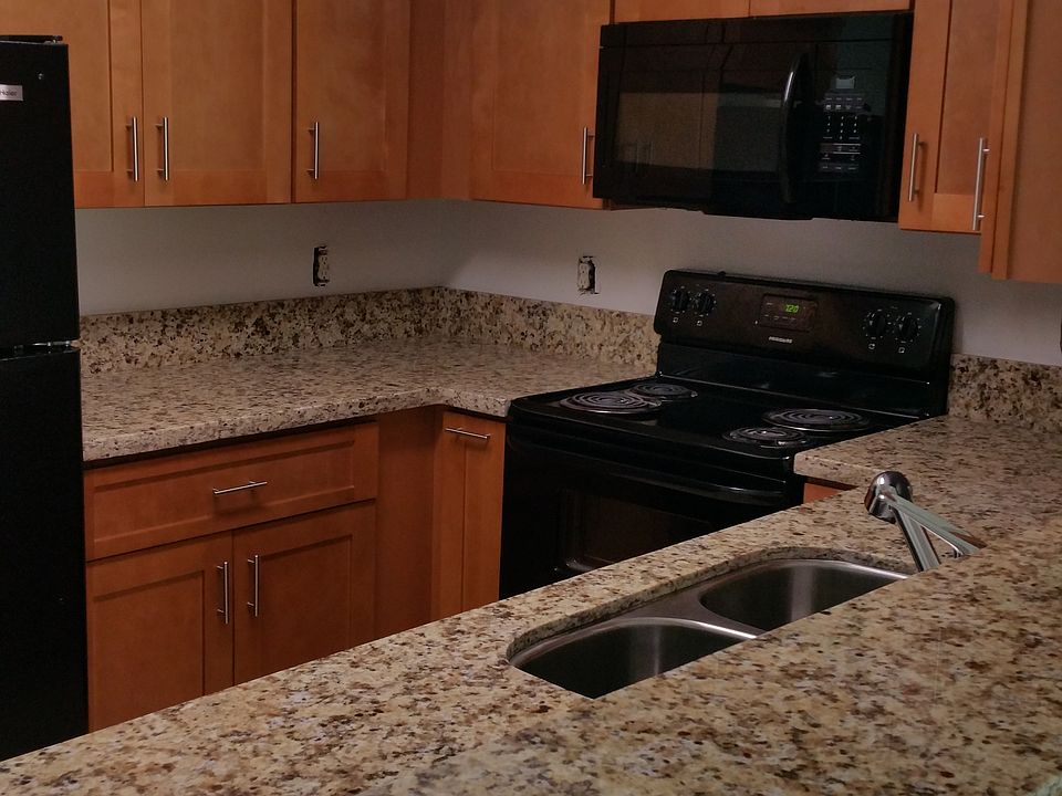 2nd image of 5590 NW 61st St APT 812