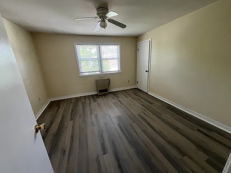 463 Woonasquatucket Ave #8 — Photo 5