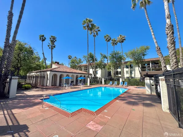 39975 Cedar Blvd Unit 330, Newark, CA 94560