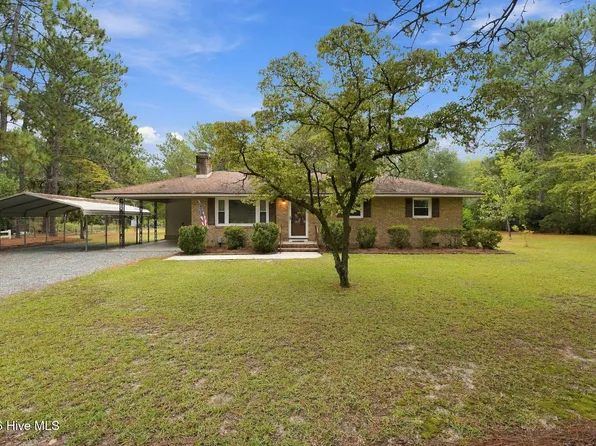 355 N Currant Street, Pinebluff, NC 28373