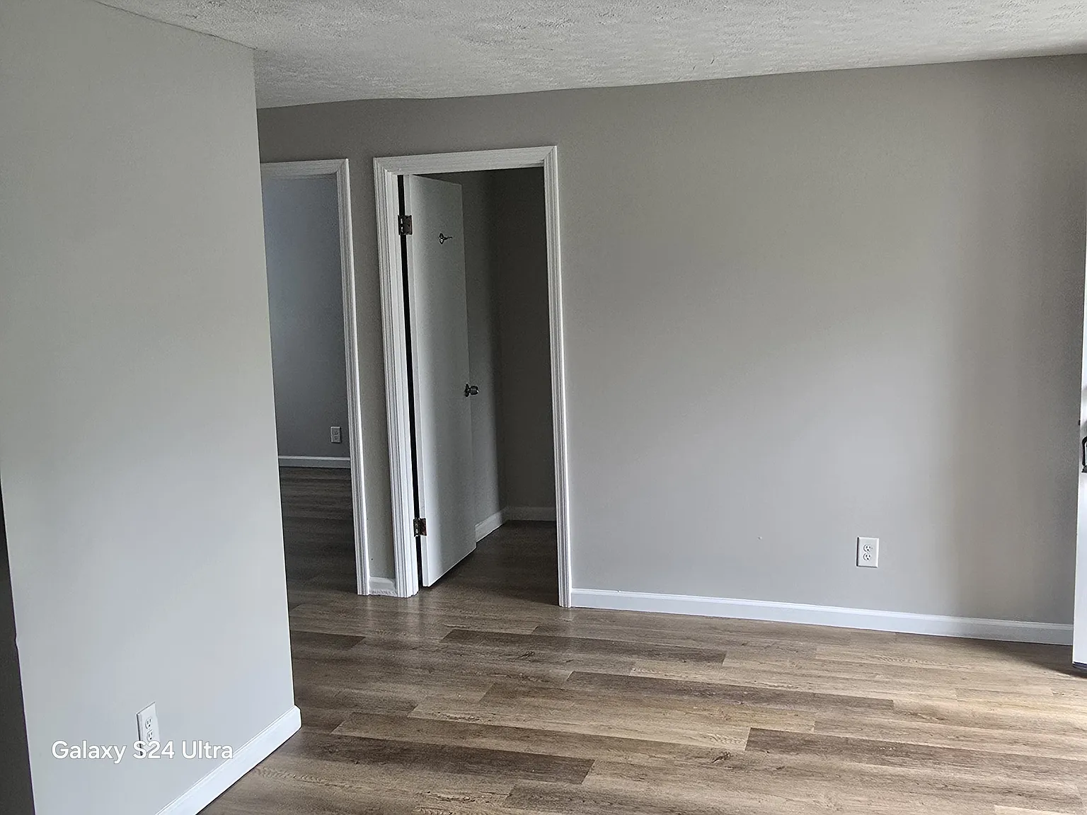 2 bed, 750 sqft, $1,190 — Photo 4