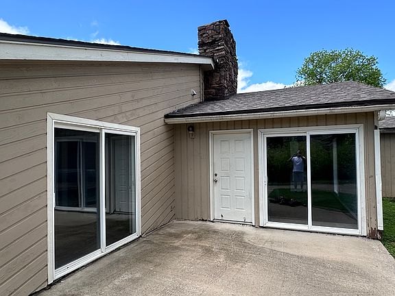 5th image of 13827 Turnberry Ln