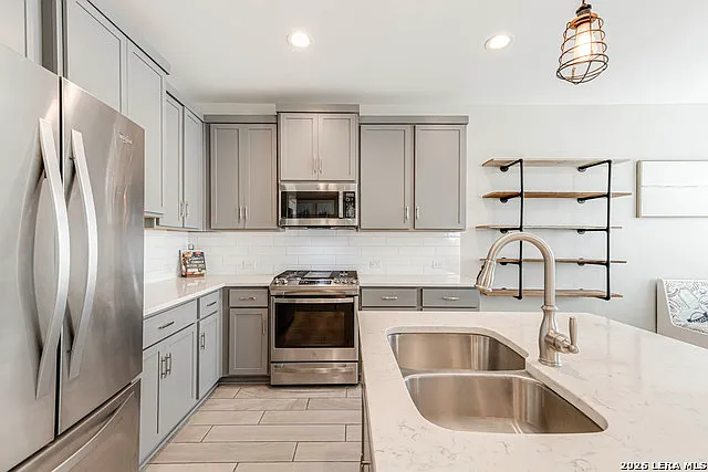 1426 E Sandalwood Ln — Photo 12
