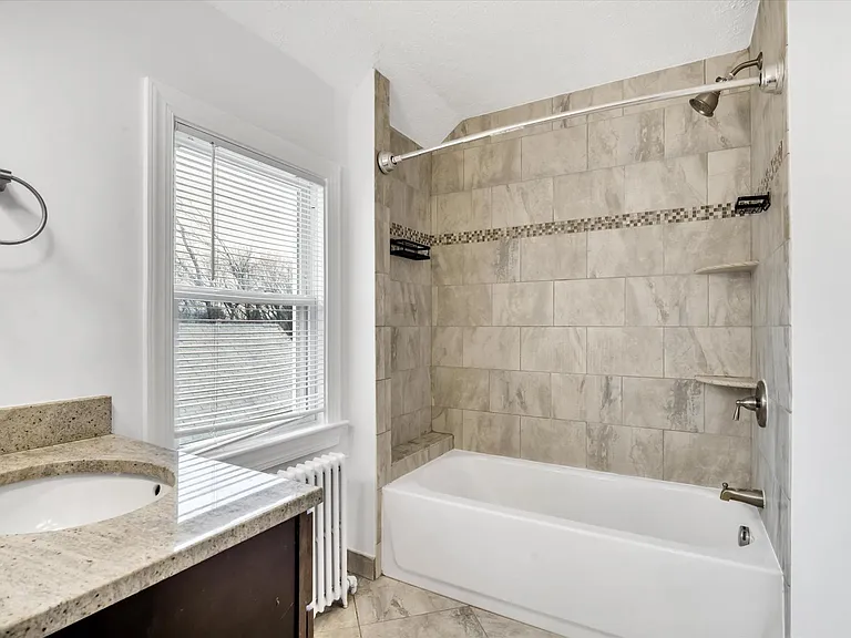 1002 Chillum Rd — Photo 14
