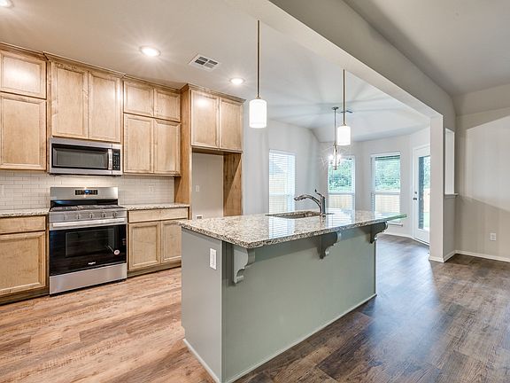 7th image of this home