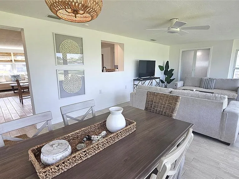1210 S Maryknoll Rd — Photo 24