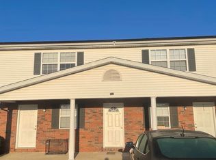 713 Brittany Ct APT 1, Waterloo, IL 62298