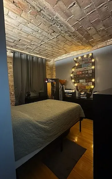 120 E Cullerton St — Photo 11