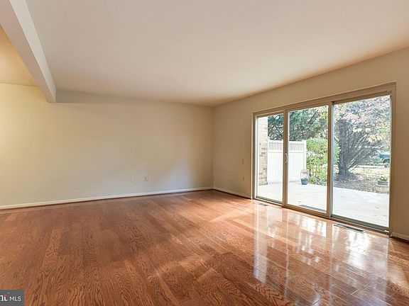 4th image of 3603 S Leisure World Blvd Unit 19-J