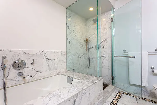 Rented by William Raveis Real Estate | media 16