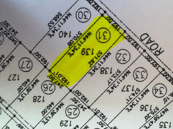 139 Paradise Dr, Dorris, CA 96023